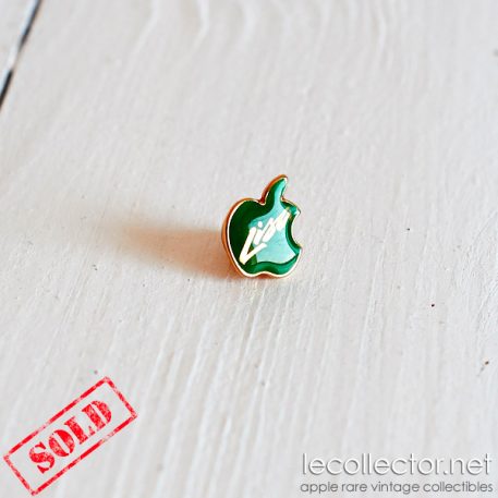 green variant apple computer lapel pin very rare